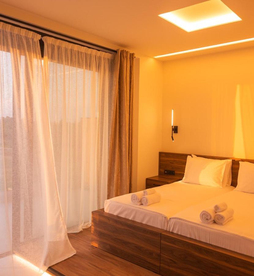 Salt Boutique Hotel Palouki Eksteriør billede